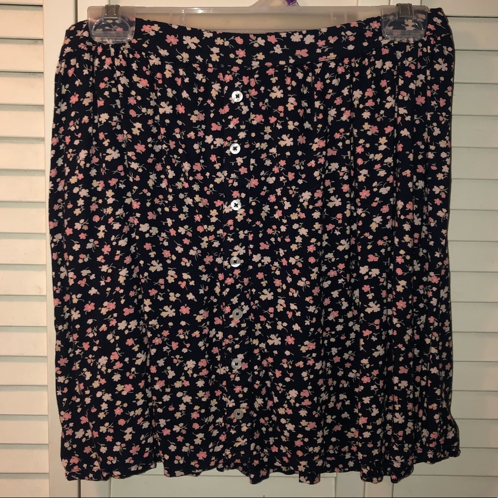 Hollister Skirt